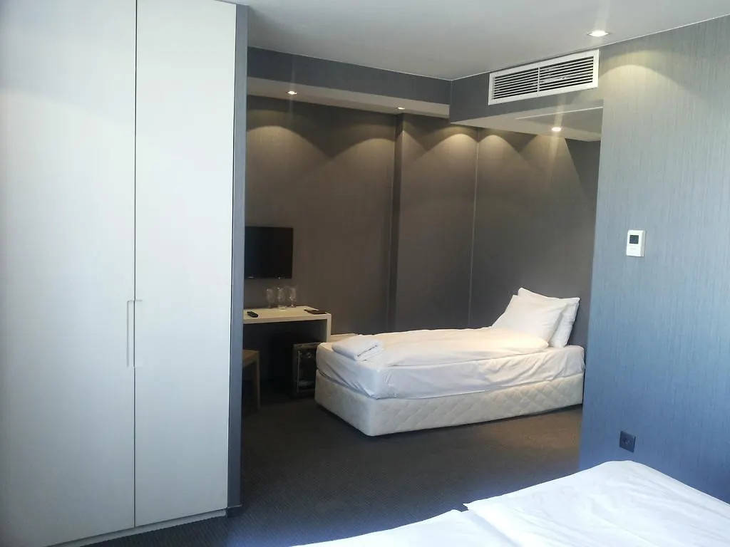 Family Hotel Kabu Sofia
